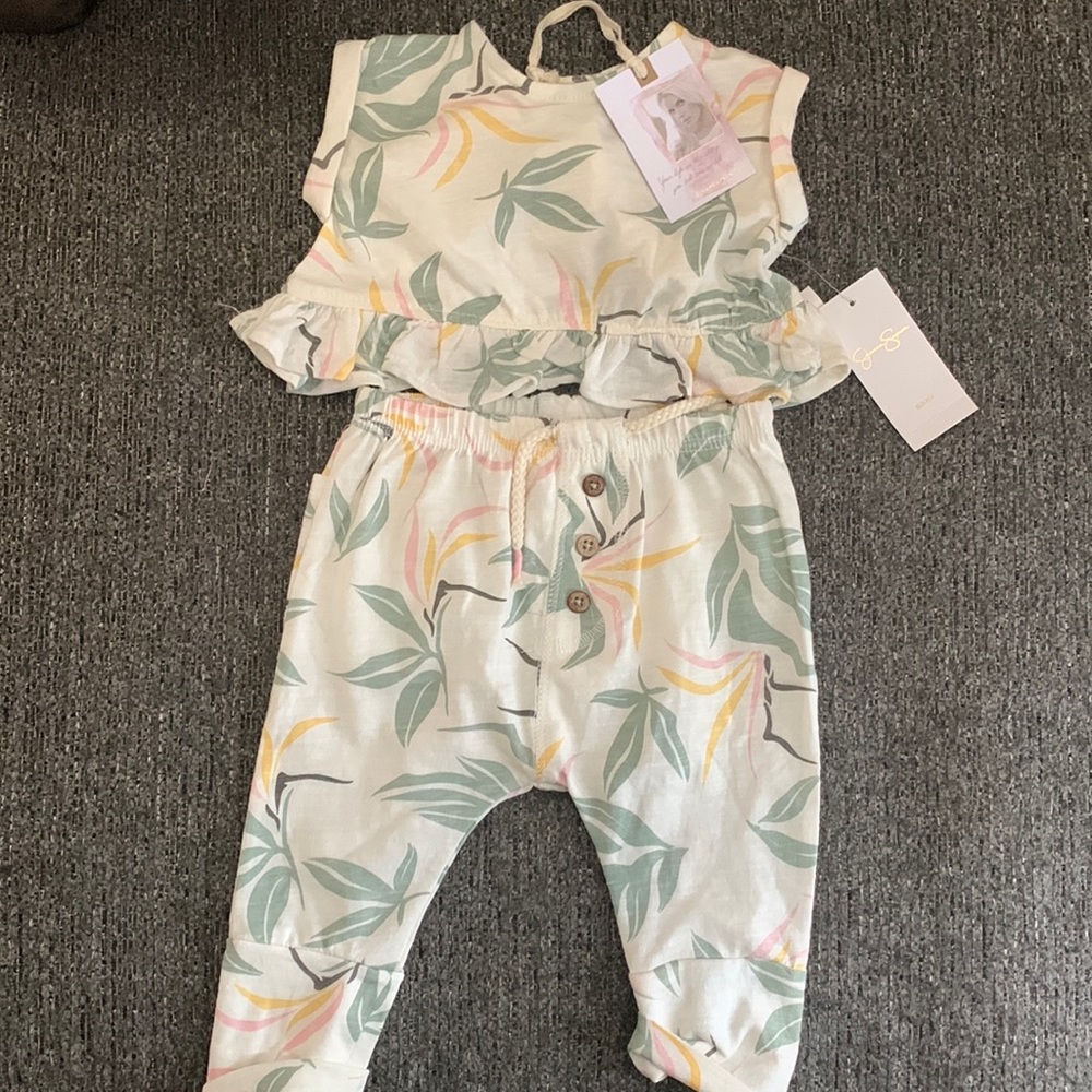Two-Piece Jessica Simpson Baby Girl Outfit